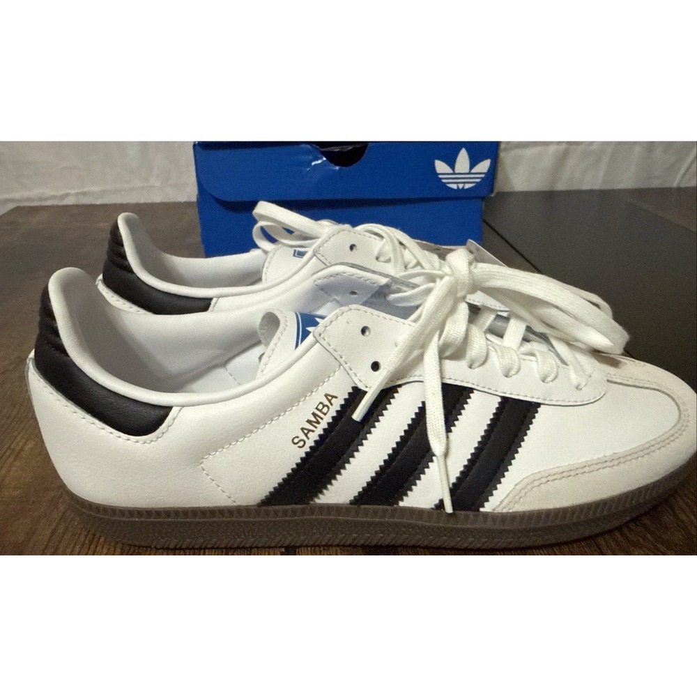 adidas SAMBA OG J Size 7 White with Black Stripes New in Box NiB